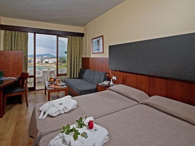 Leonardo Suites Hotel Ibiza Santa Eulalia Exterior foto